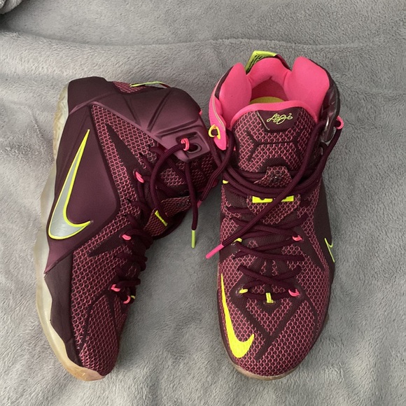 Nike Lebron Double helix - Picture 4 of 6